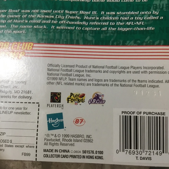 SLU Denver Broncos Terrell Davis Fiqure Helmet/Card (Georgia  Bulldogs) - Picture 5 of 6